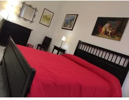 Casa Mirandola Rome