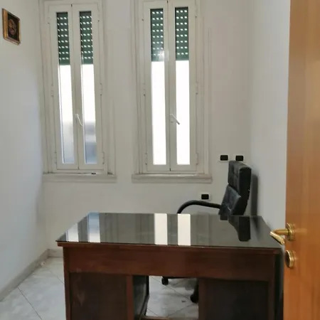 Casa Mirandola * Rome